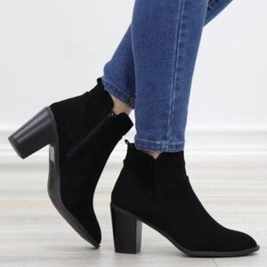 Ankle booties chunky heel